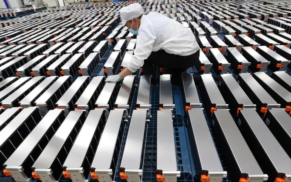what_happens_to_EV_batteries_when they die